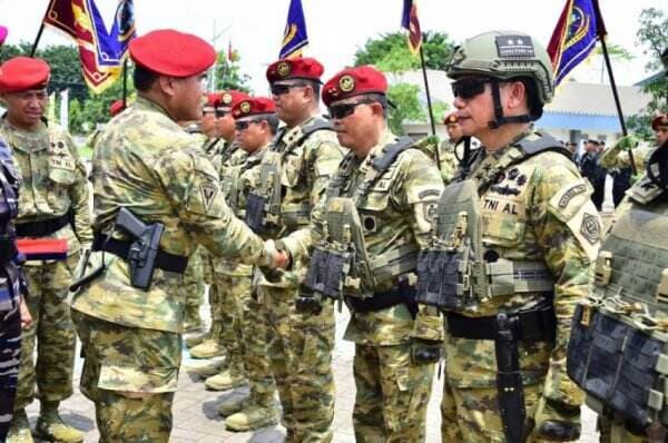 8 Pati TNI AL Terima Brevet Kehormatan Manusia Katak, Ini Nama-namanya