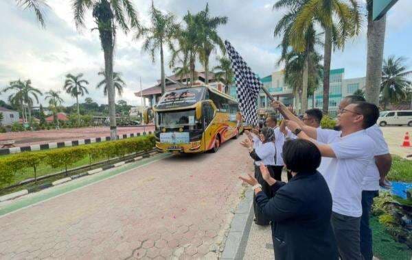 PLN UID Kaltimra Berangkatkan 700 Warga Balikpapan Mudik Gratis, Aman Sampai Tujuan PLN UID Kaltimra Berangkatkan 700 Warga Balikpapan Mudik Gratis, Aman Sampai Tujuan