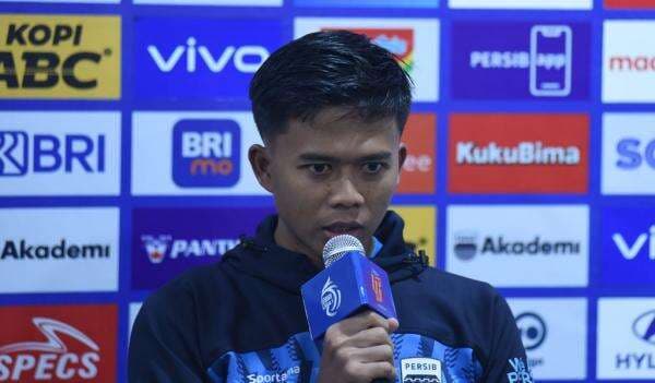 Kekalahan Mengejutkan Persib, Edo Febriansah Tegaskan Fokus Kembali ke Jalur Juara