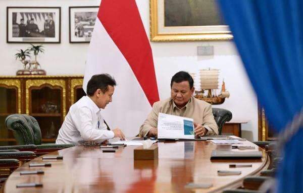 Prabowo Dorong Perluasan Cek Kesehatan Gratis dan Percepatan Penanggulangan TBC Prabowo Dorong Perluasan Cek Kesehatan Gratis dan Percepatan Penanggulangan TBC