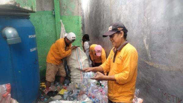 Sampah Jadi Berkah, Ini yang Dilakukan Bank Sampah Rompi Kecamatan Larangan Kota Tangerang