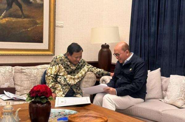 Prabowo Panggil Rosan ke Kertanegara, Bahas Kampung Haji dan 15.000 Hunian Korban Bencana Sumatera Prabowo Panggil Rosan ke Kertanegara, Bahas Kampung Haji dan 15.000 Hunian Korban Bencana Sumatera