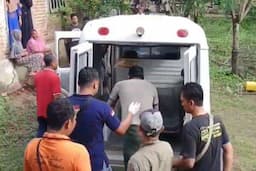 Sadis! Gara-gara Tak Diberi Rokok Anak di Ponorogo Tega Bunuh Ayah Kandung