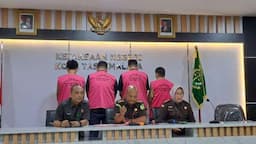 Kejari Kota Tasikmalaya Tahan 4 Tersangka Kasus Korupsi Kredit Bank BUMN, Kerugian Capai Rp4,6 M