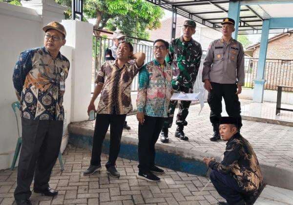 Pasang Paving dan Kanopi di Kantor Desa, Cara Desa Sumurdalam Tingkatkan Pelayanan