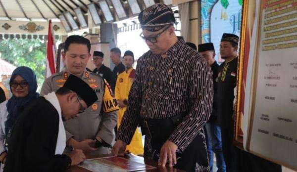 Tolak Segala Bentuk Bentrokan Kembali Terulang, Perguruan Silat di Magetan Gaungkan Deklarasi Damai Tolak Segala Bentuk Bentrokan Kembali Terulang, Perguruan Silat di Magetan Gaungkan Deklarasi Damai