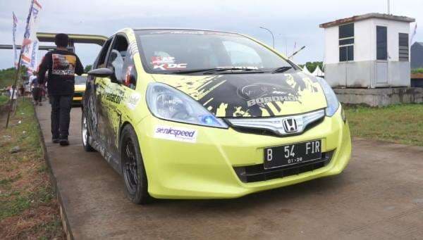 Marak Balap Liar, Sonic Speed Indonesia Gelar Balap Resmi “Sulawesi Drag Record” Marak Balap Liar, Sonic Speed Indonesia Gelar Balap Resmi “Sulawesi Drag Record”