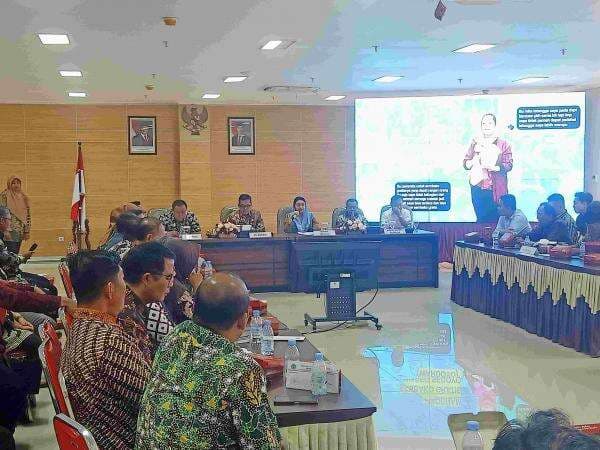 Mitha-Wurja Paparkan Program Kerja 100 Hari Pertama Usai Dilantik Dihadapan ASN Brebes