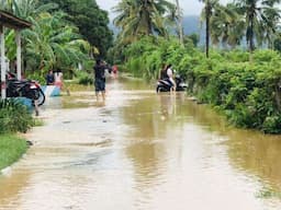 Hujan Deras Guyur Wilayah Jember, Tiga Desa Terendam Banjir