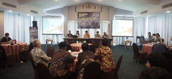 Alarm Rokok di Yogyakarta: 1 dari 4 Pemuda Jadi Perokok, Pemkot Turun Tangan Alarm Rokok di Yogyakarta: 1 dari 4 Pemuda Jadi Perokok, Pemkot Turun Tangan