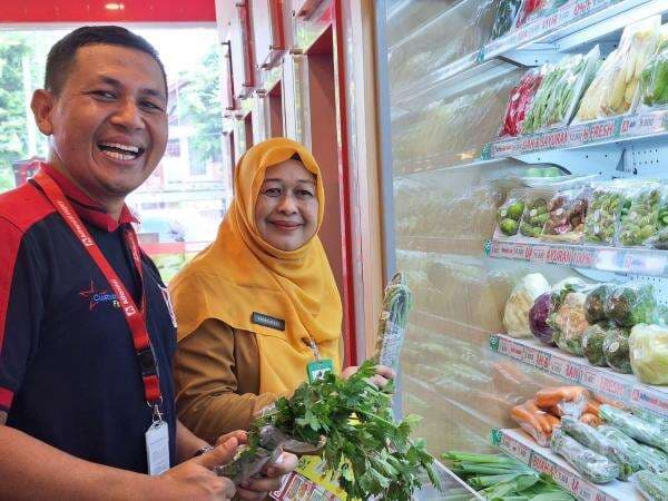 Produk Lokal Kota Probolinggo Dipasarkan di Lounching Alfamidi Super