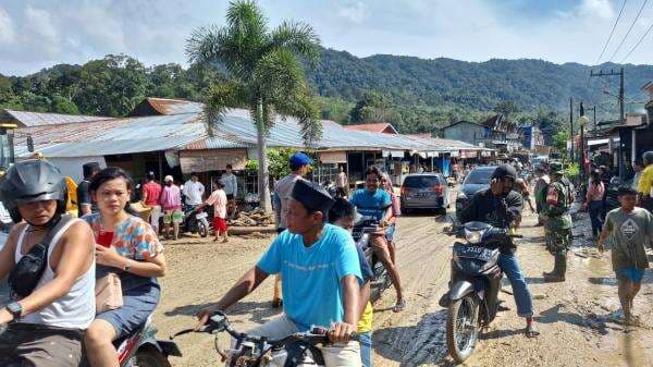 Banjir Bandang Terjang 2 Wilayah di Tapanuli Utara, Akses Jalinsum Terganggu