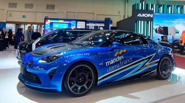 Intip Mobil Termahal di GJAW 2024, Ada Alpine A110R Harganya Tembus Rp5,5 Miliar