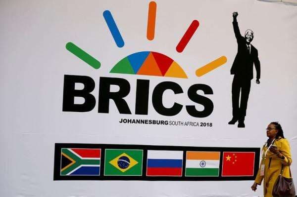 Dijegal Tarif AS, Pemerintah Diminta Perkuat Perdagangan dengan BRICS Dijegal Tarif AS, Pemerintah Diminta Perkuat Perdagangan dengan BRICS