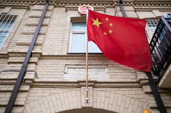 China Balas Perang Dagang Trump: Kenakan Tarif Impor 34 Persen untuk Produk AS China Balas Perang Dagang Trump: Kenakan Tarif Impor 34 Persen untuk Produk AS