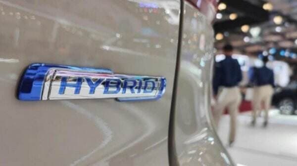 Deretan Mobil Hybrid Berpotensi Dapat Insentif 3 Persen, Produsen Diminta Lapor Pemerintah