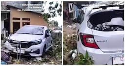 Viral Mobil Terbawa Banjir Masuk Pekarangan Rumah di Gang Sempit, Netizen Bingung Gimana Ngeluarinnya