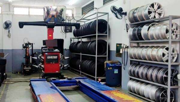 Rekomendasi Ban Ring 18, Jangan asal Pasang Ini Harus Diperhatikan Rekomendasi Ban Ring 18, Jangan asal Pasang Ini Harus Diperhatikan