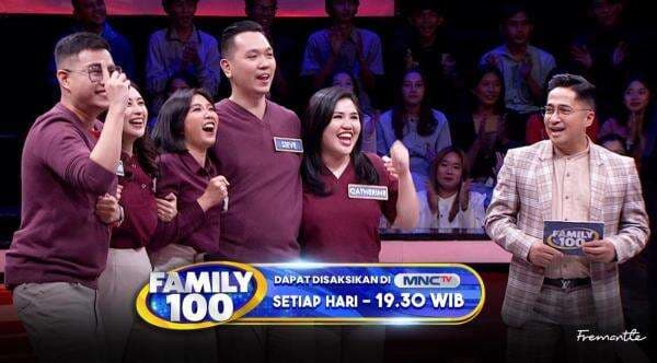 Hadiah Mobil dan Uang Rp50 Juta Terus Mengalir, Saksikan Keseruan Family 100, Setiap Hari Pukul 19.30 WIB di MNCTV Hadiah Mobil dan Uang Rp50 Juta Terus Mengalir, Saksikan Keseruan Family 100, Setiap Hari Pukul 19.30 WIB di MNCTV