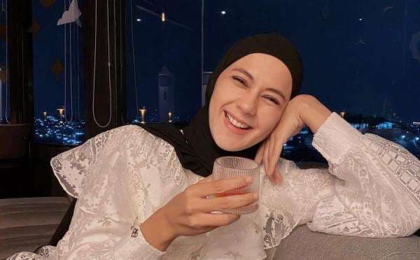 Masukkan Pria Inisial NS ke Kamar, Paula Verhoeven Klaim Atas Izin Baim Wong Masukkan Pria Inisial NS ke Kamar, Paula Verhoeven Klaim Atas Izin Baim Wong