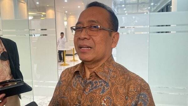 Menko PMK Pastikan Modifikasi Cuaca Dilanjutkan, Cegah Curah Hujan Tinggi