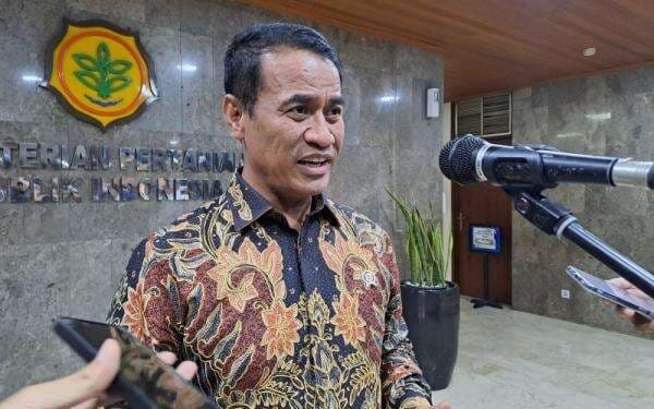 Mentan: Harga Kelapa Naik, Alhamduillah Petani Bahagia Mentan: Harga Kelapa Naik, Alhamduillah Petani Bahagia