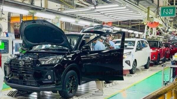 Biaya Produksi Terus Naik, Harga Mobil LCGC Tak Murah Lagi Bisa di Atas Rp200 Juta Biaya Produksi Terus Naik, Harga Mobil LCGC Tak Murah Lagi Bisa di Atas Rp200 Juta