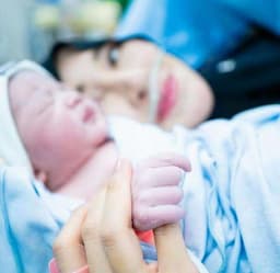 Dikaruniai Anak Ketiga, Owner Produk Kecantikan Ini Tebar Hadiah Miliaran Rupiah