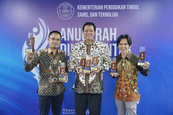 Unnes Raih 8 Penghargaan di Anugerah Diktisaintek 2024, Berikut Daftar Lengkapnya