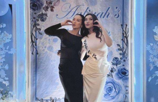 Potret Bridal Shower Aaliyah Massaid Jelang Pernikahan dengan Thariq Halilintar Potret Bridal Shower Aaliyah Massaid Jelang Pernikahan dengan Thariq Halilintar