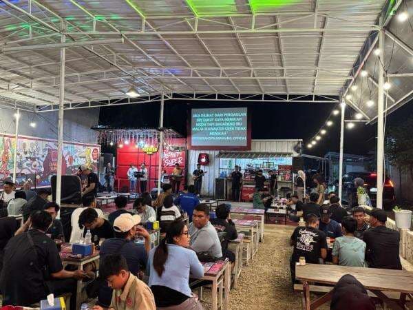 Ngopi Sambil Berbagi, Konsep Unik Perwira Kopi Karawang Ngopi Sambil Berbagi, Konsep Unik Perwira Kopi Karawang