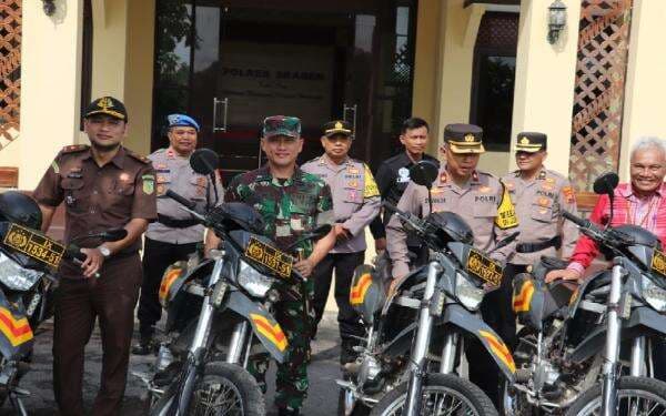 Polres Sragen Gelar Apel Pasukan Operasi Lilin Candi 2024 untuk Pengamanan Natal dan Tahun Baru