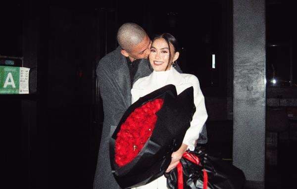 Manis Banget, Agnez Mo Ungkap Pesan Cinta untuk Adam Rosyadi Manis Banget, Agnez Mo Ungkap Pesan Cinta untuk Adam Rosyadi