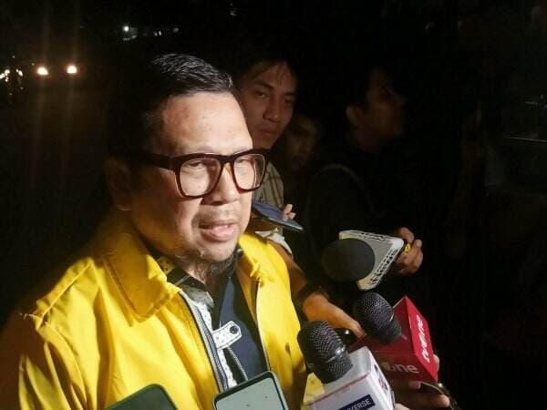 Elite Golkar Kumpul di Kediaman Airlangga Malam Ini, Putuskan Calon Diusung di Pilkada 2024