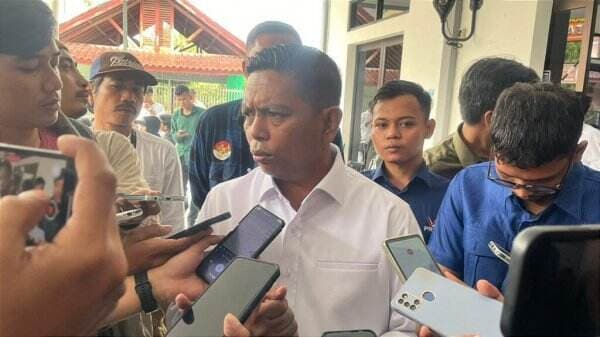 Batal Dilantik, Andra Soni Mundur dari DPRD Fokus Maju Pilgub Banten 2024