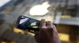 Menperin Pastikan Bos Apple ke Indonesia demi Jualan iPhone 16