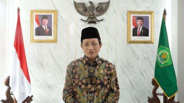 Pesan Natal Menag: Mari Jadikan Keluarga sebagai Pelabuhan Cinta sekaligus Penjaga Alam Pesan Natal Menag: Mari Jadikan Keluarga sebagai Pelabuhan Cinta sekaligus Penjaga Alam