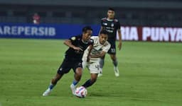 Persib Unggul 2-1 atas Persita, Beckham dan Da Silva Cetak Gol