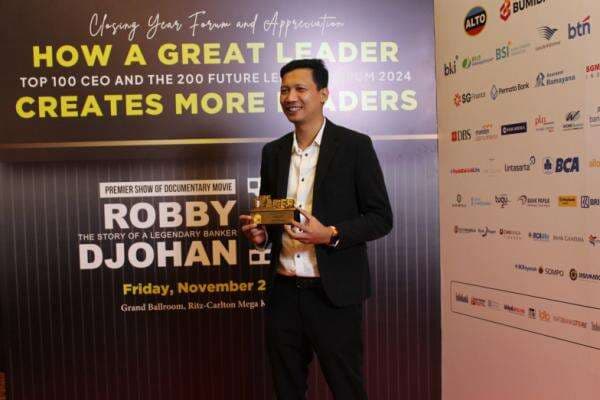 Asuransi BRI Life Borong Tiga Penghargaan di Ajang "Top 100 CEO & The 200 Future Leaders Forum 2024