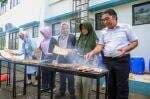 Baik untuk Tumbuh Kembang Anak, Pj Gubernur Banten Al Muktabar Ajak Masyarakat Gemar Makan Ikan