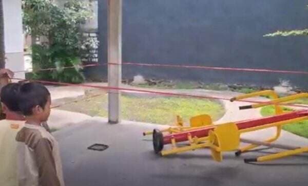 Terungkap! Ada Luka Leher dan Anus pada Balita yang Tewas Terbakar di Tangerang Terungkap! Ada Luka Leher dan Anus pada Balita yang Tewas Terbakar di Tangerang