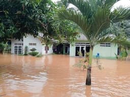Banjir Merendam Seluma Bengkulu, 124 KK Terdampak   
