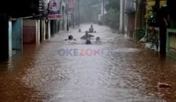 Hujan Deras, Banjir Rendam 2 RT di Jaksel