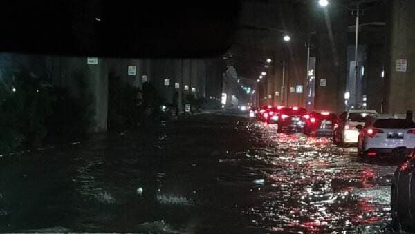 Daftar Titik Banjir Jakarta Imbas Hujan Deras, Tersebar di Jakbar hingga Jakut