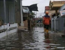 Sudah 3 Hari Banjir Rob Rendam 3 Kelurahan di Tegal, 3.987 Warga Terdampak