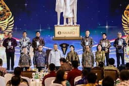 Dukung Pertumbuhan Ekonomi Inklusif, BRI Raih 2 Penghargaan Bank Indonesia Awards 2024