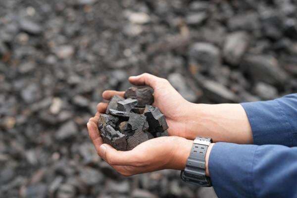 Prabowo Percepat Hilirisasi, Proyek Gasifikasi Batu Bara Jadi SNG Dikebut Prabowo Percepat Hilirisasi, Proyek Gasifikasi Batu Bara Jadi SNG Dikebut