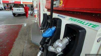 Segini Harga BBM Pertamina di Tengah Kasus Dugaan Oplos Pertalite Jadi Pertamax Segini Harga BBM Pertamina di Tengah Kasus Dugaan Oplos Pertalite Jadi Pertamax