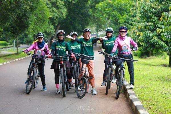 Seruling: Gowes dan Menanam Pohon untuk Masa Depan Bumi