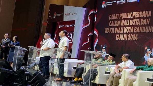 Debat Perdana Pilwalkot Bandung, Haru Suandharu Komitmen Permudah Pelayanan Difabel